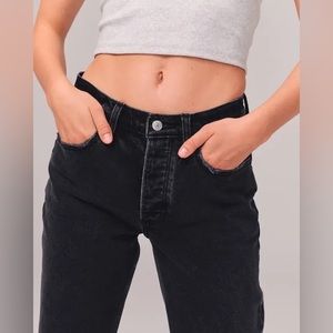 A&F Low Rise 90s Baggy Jean